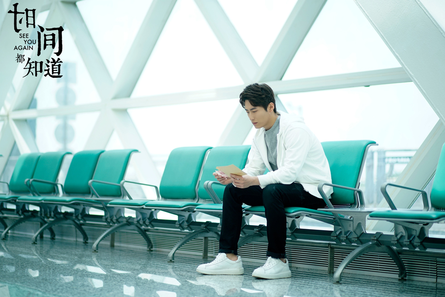 窦骁沉思.jpg 窦骁沉思.jpg